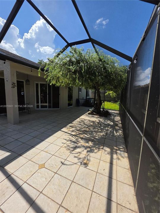 For Rent: $3,800 (2 beds, 2 baths, 1064 Square Feet)