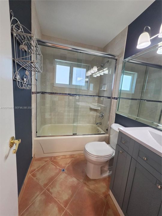 For Rent: $3,800 (2 beds, 2 baths, 1064 Square Feet)