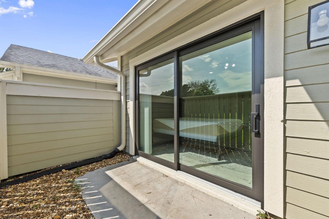 Primary slider/outdoor space