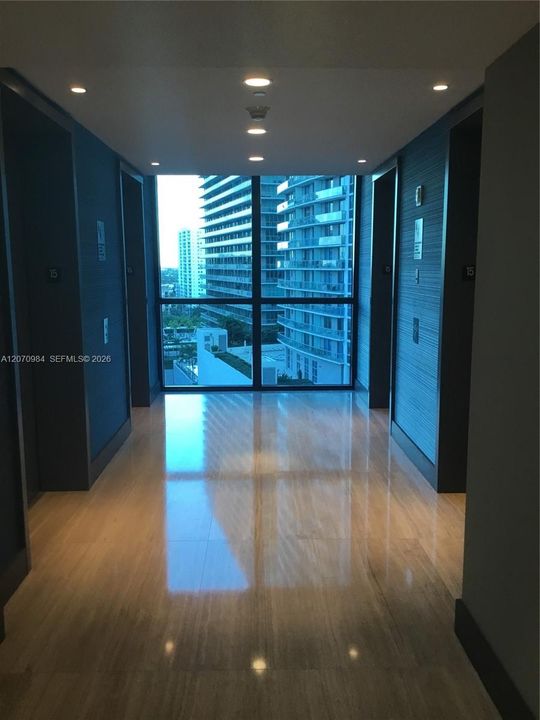 For Rent: $5,500 (2 beds, 2 baths, 1129 Square Feet)