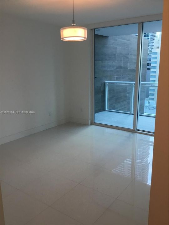 For Rent: $5,500 (2 beds, 2 baths, 1129 Square Feet)