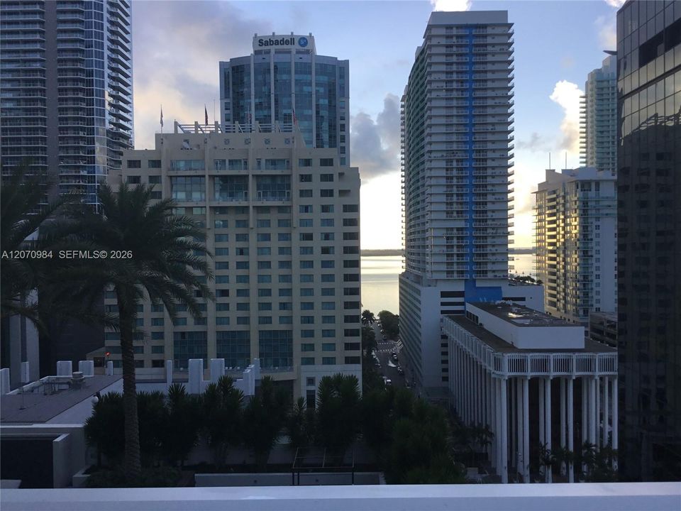 For Rent: $5,500 (2 beds, 2 baths, 1129 Square Feet)