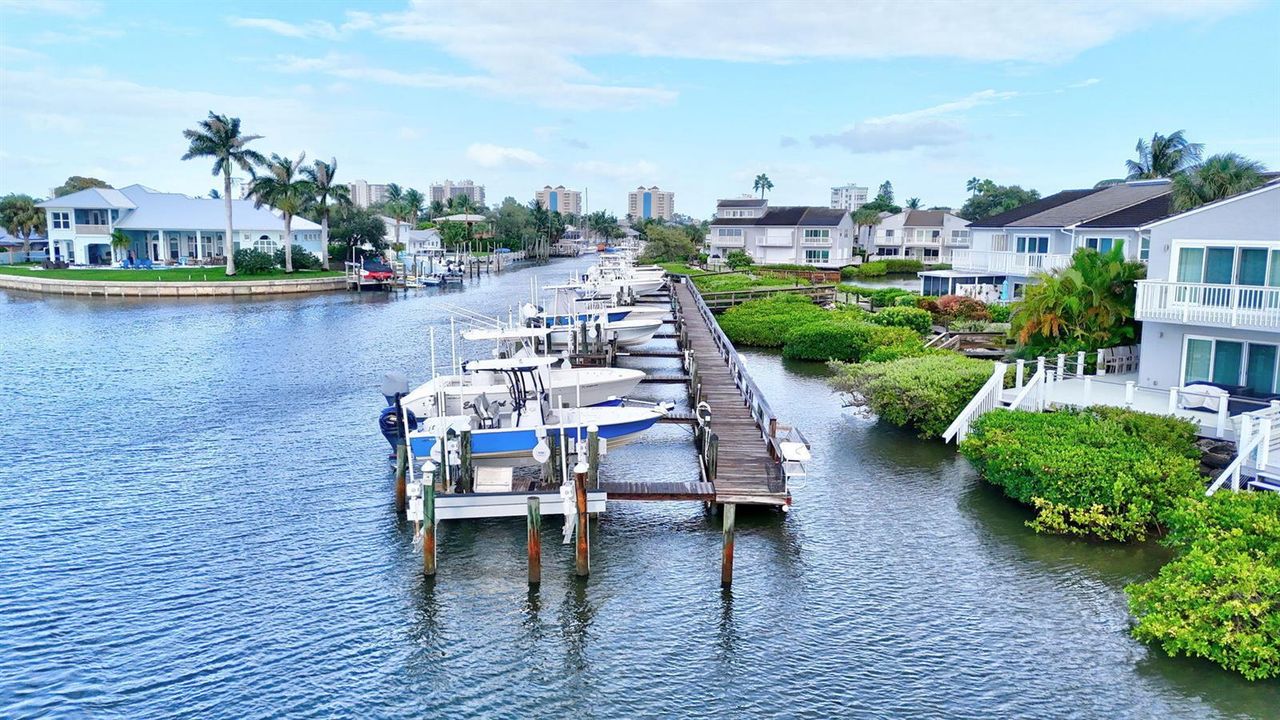Dock