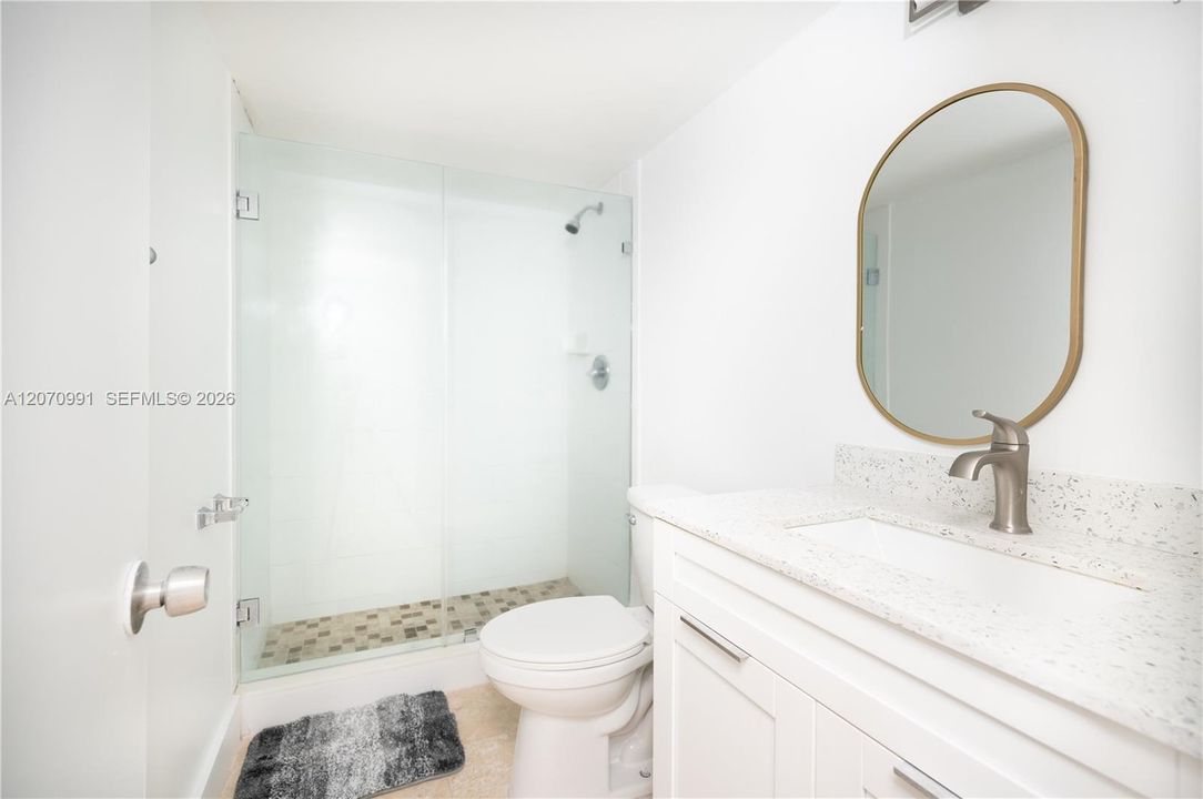 В аренду: $2,850 (2 спален, 2 ванн, 910 Квадратных фут)