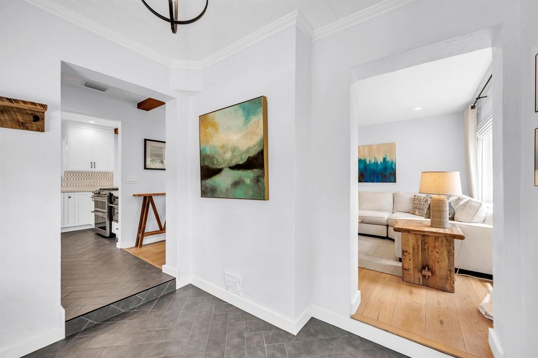 748 NE 17TH WAY--17
