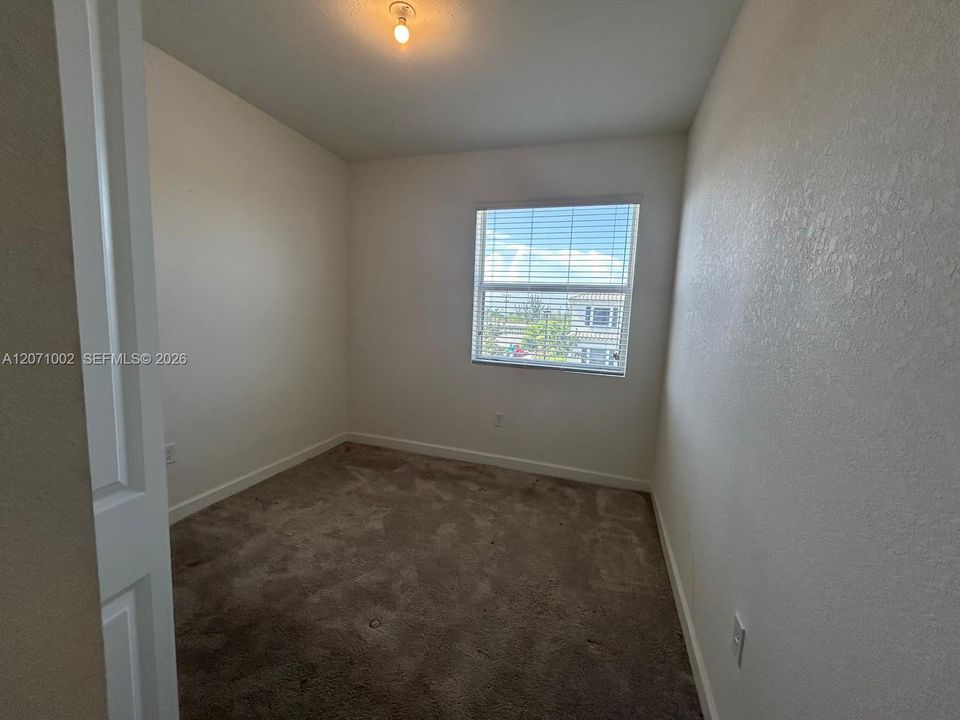 For Rent: $2,700 (4 beds, 3 baths, 1615 Square Feet)