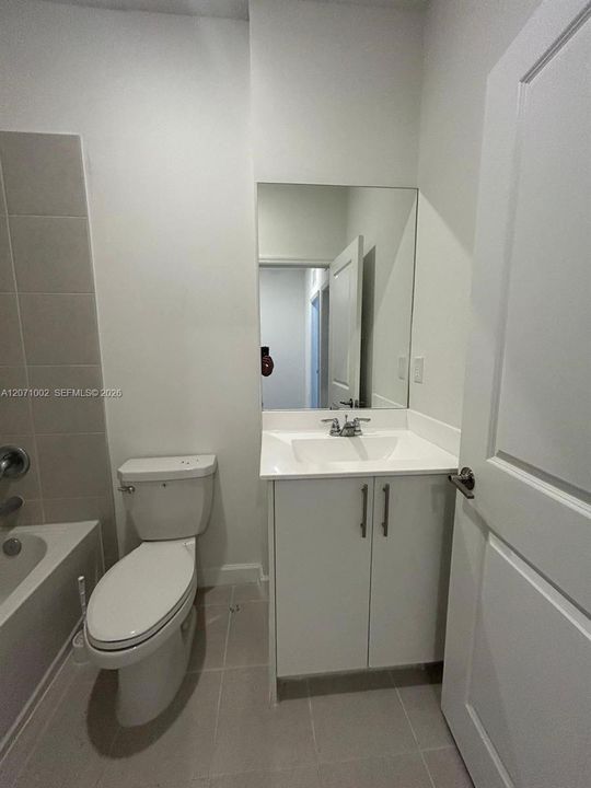 For Rent: $2,700 (4 beds, 3 baths, 1615 Square Feet)