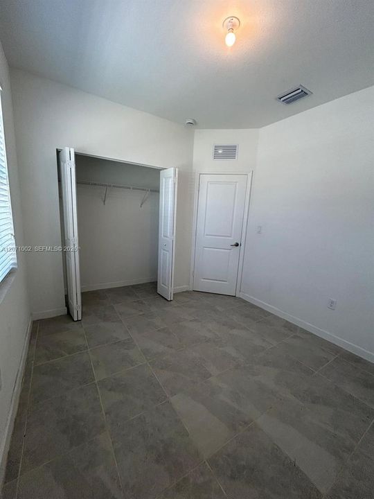 For Rent: $2,700 (4 beds, 3 baths, 1615 Square Feet)