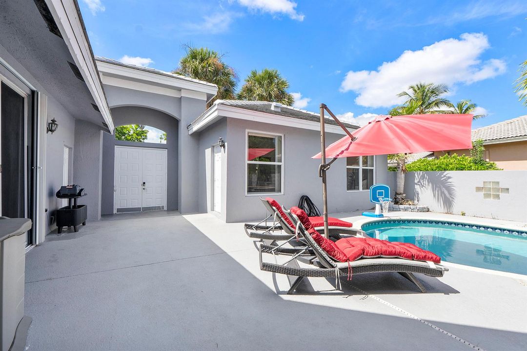 4862 Kensington Cir_027