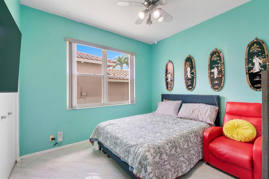 4862 Kensington Cir_058