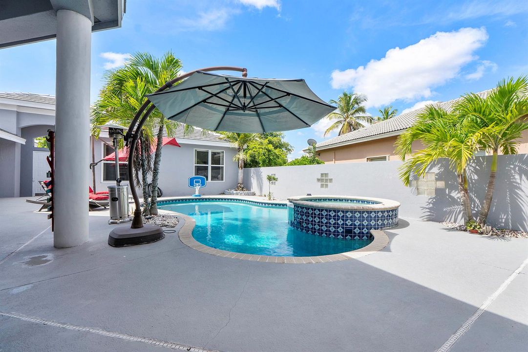 4862 Kensington Cir_029