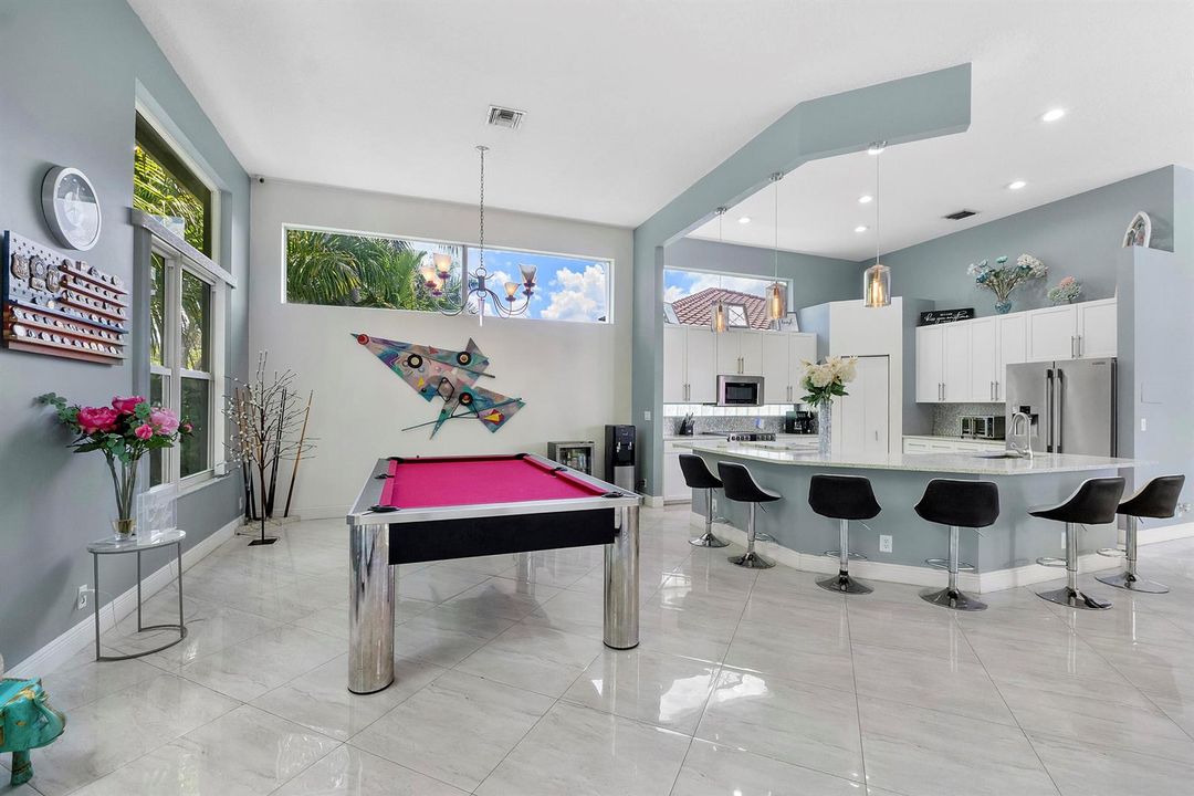 4862 Kensington Cir_038