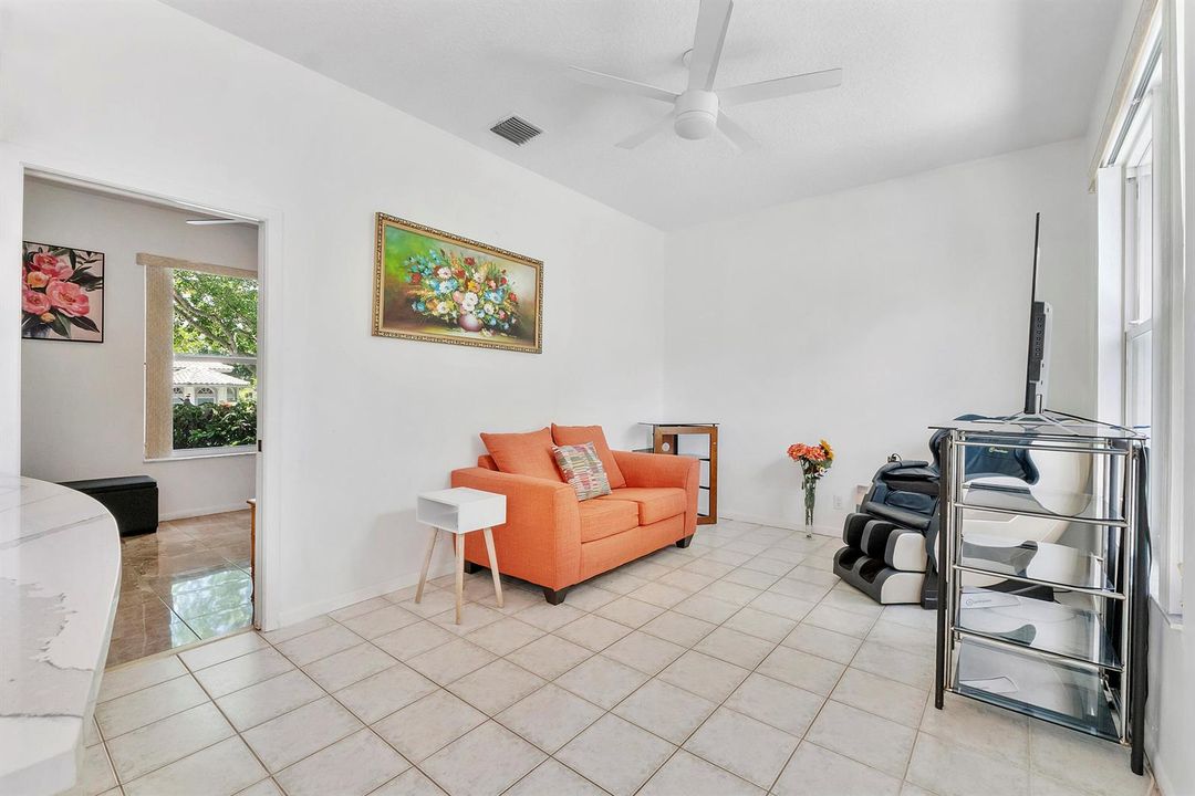 4862 Kensington Cir_074