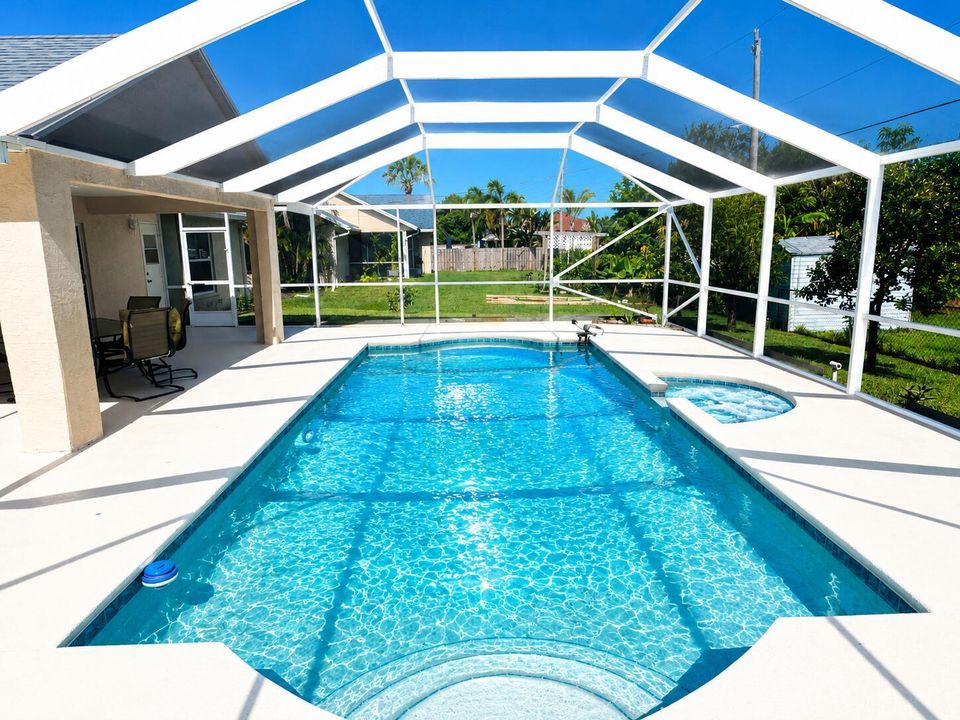 Screened Pool/Spa/Lanai