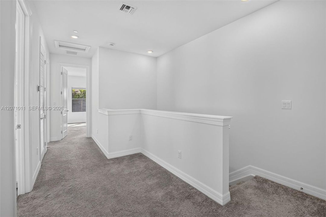 For Sale: $714,900 (3 beds, 2 baths, 1691 Square Feet)
