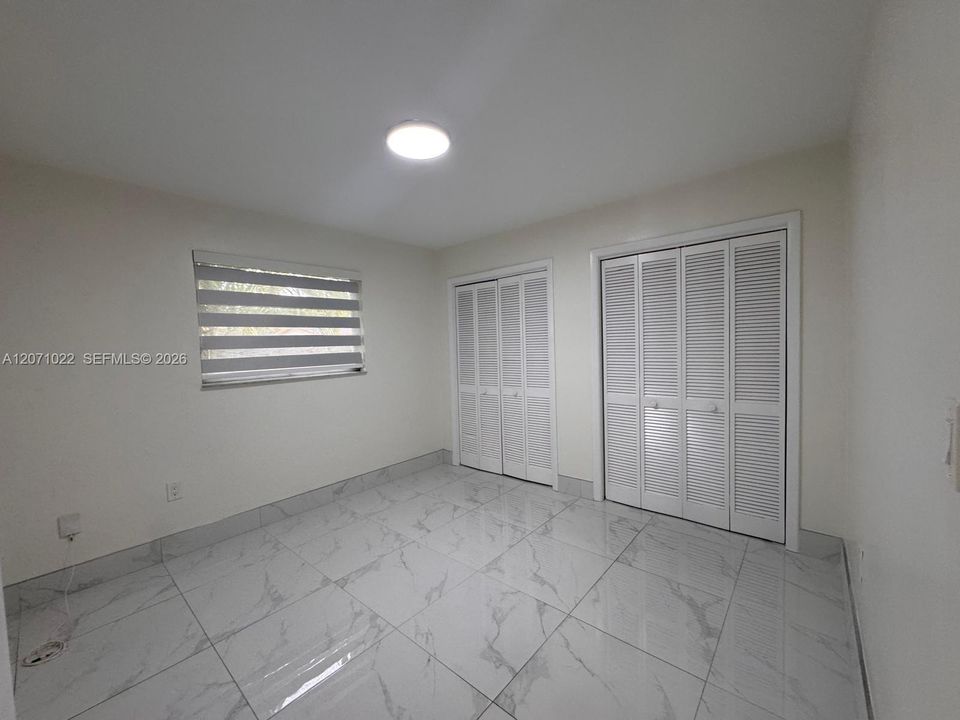 For Rent: $2,650 (2 beds, 1 baths, 2390 Square Feet)
