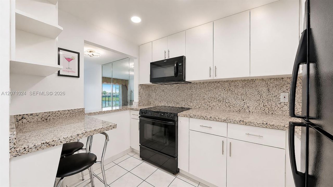 For Sale: $125,000 (2 beds, 2 baths, 850 Square Feet)