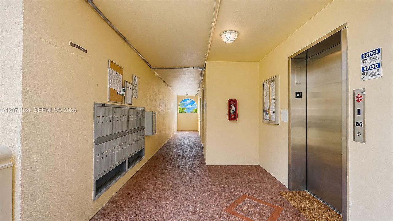 For Sale: $125,000 (2 beds, 2 baths, 850 Square Feet)