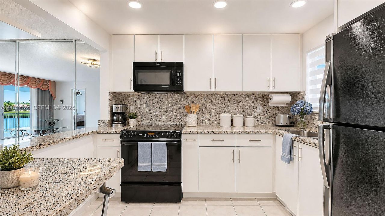 For Sale: $125,000 (2 beds, 2 baths, 850 Square Feet)