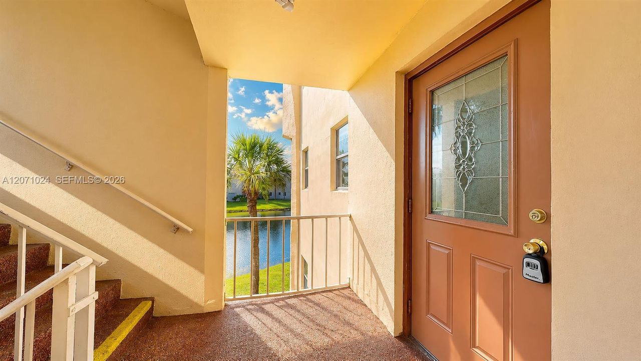 For Sale: $125,000 (2 beds, 2 baths, 850 Square Feet)