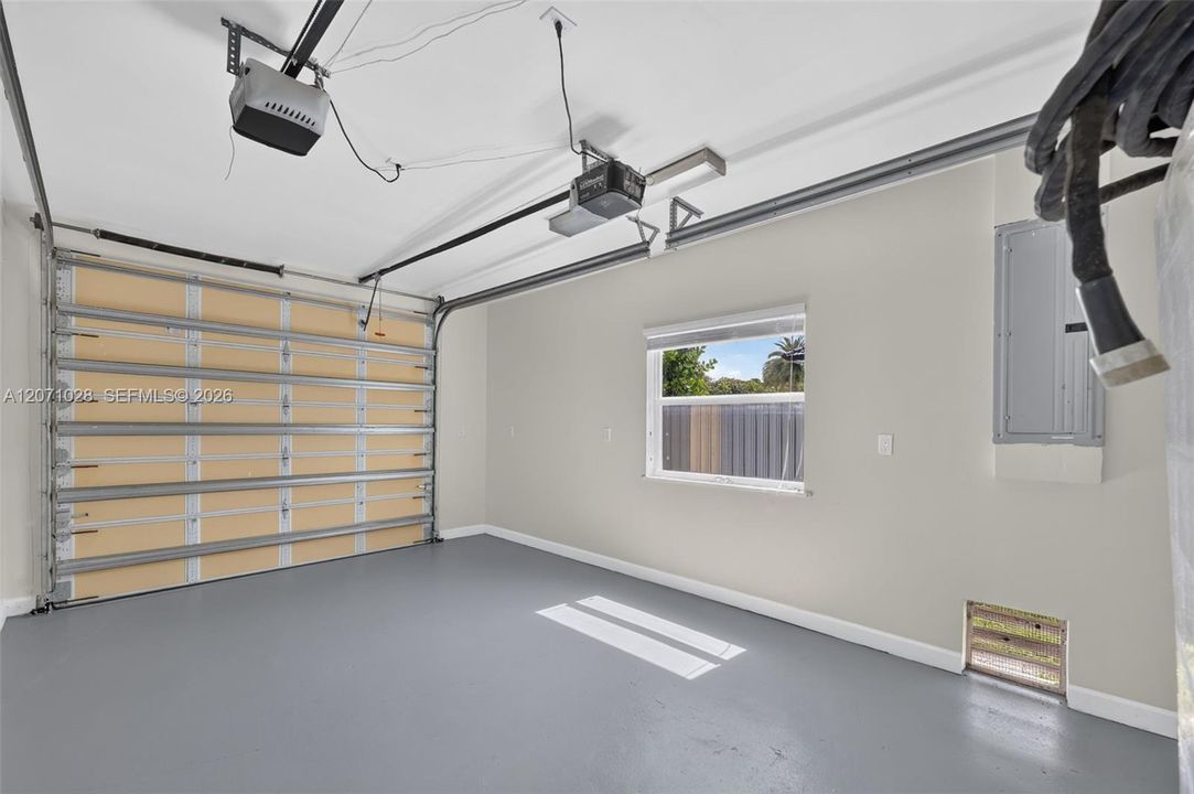 For Sale: $2,200,000 (4 beds, 3 baths, 2403 Square Feet)