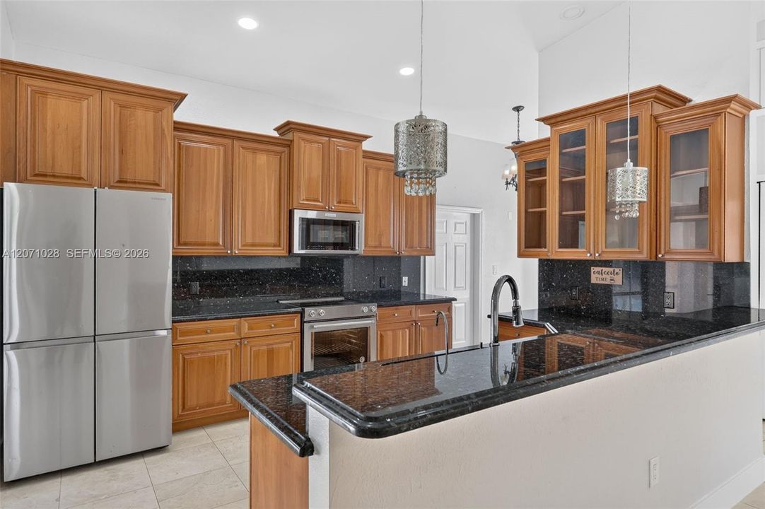 For Sale: $2,200,000 (4 beds, 3 baths, 2403 Square Feet)