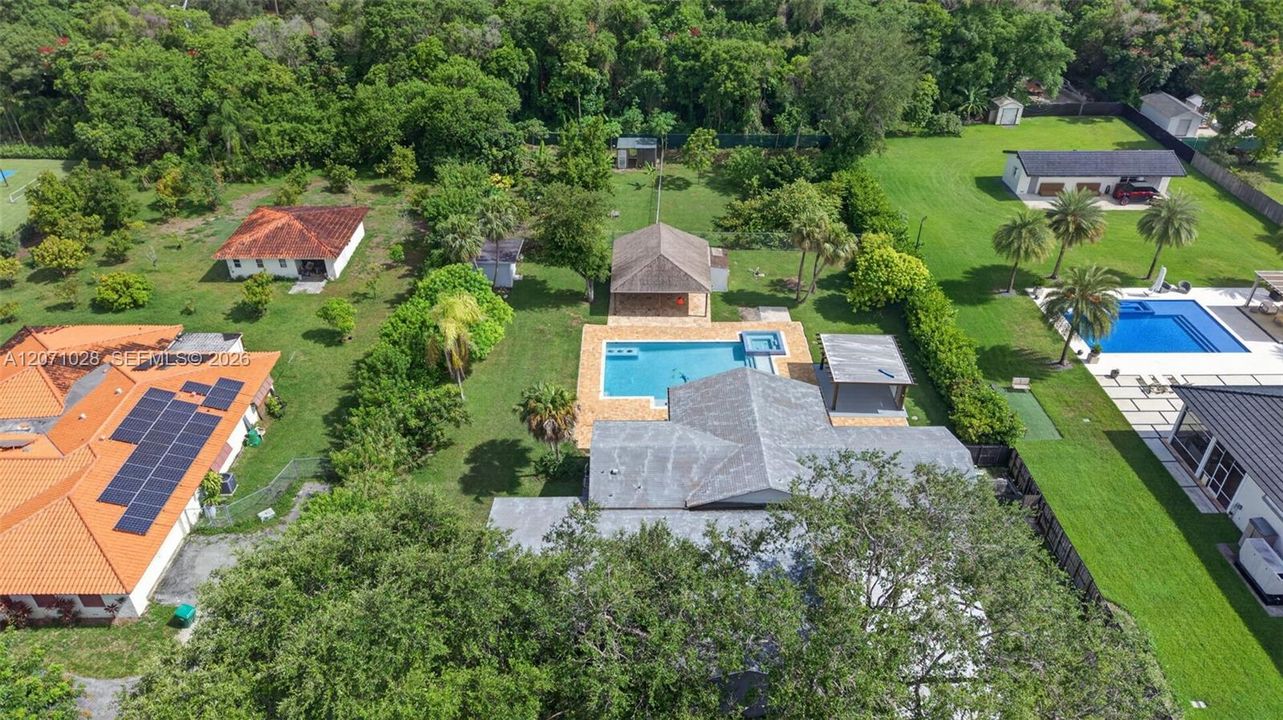 For Sale: $2,200,000 (4 beds, 3 baths, 2403 Square Feet)