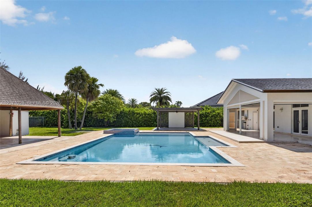 For Sale: $2,200,000 (4 beds, 3 baths, 2403 Square Feet)