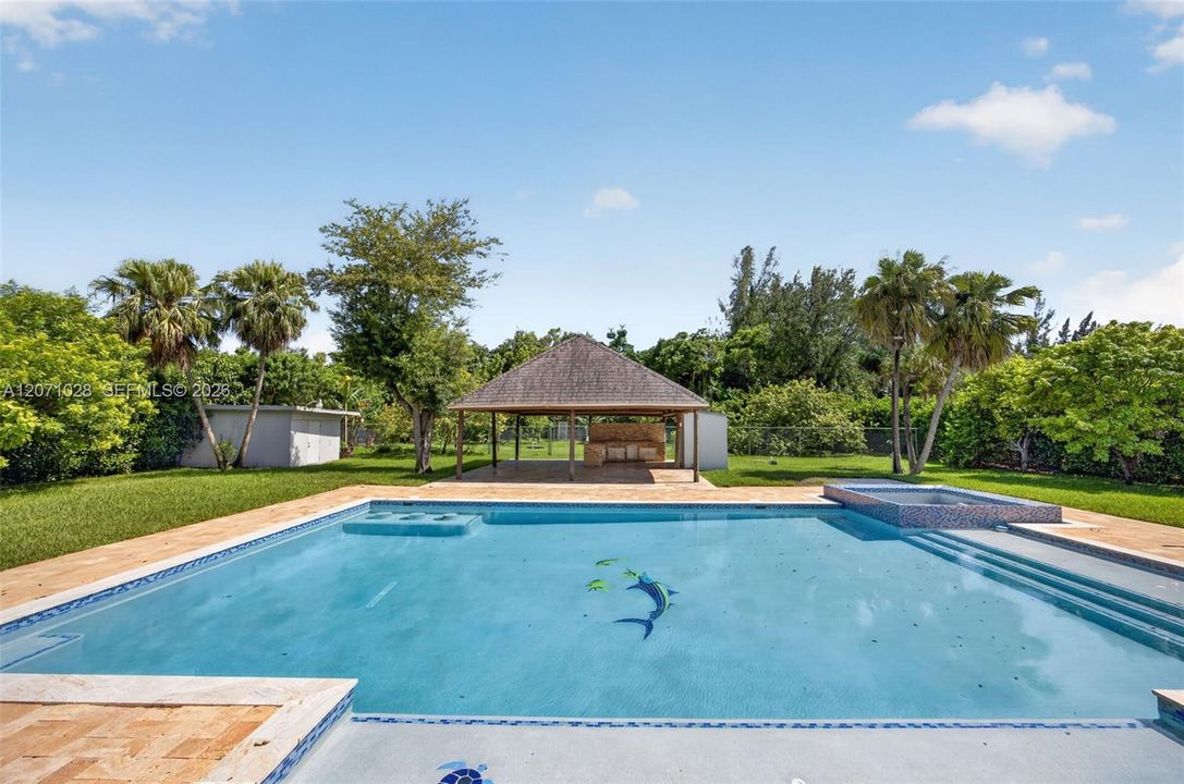 For Sale: $2,200,000 (4 beds, 3 baths, 2403 Square Feet)