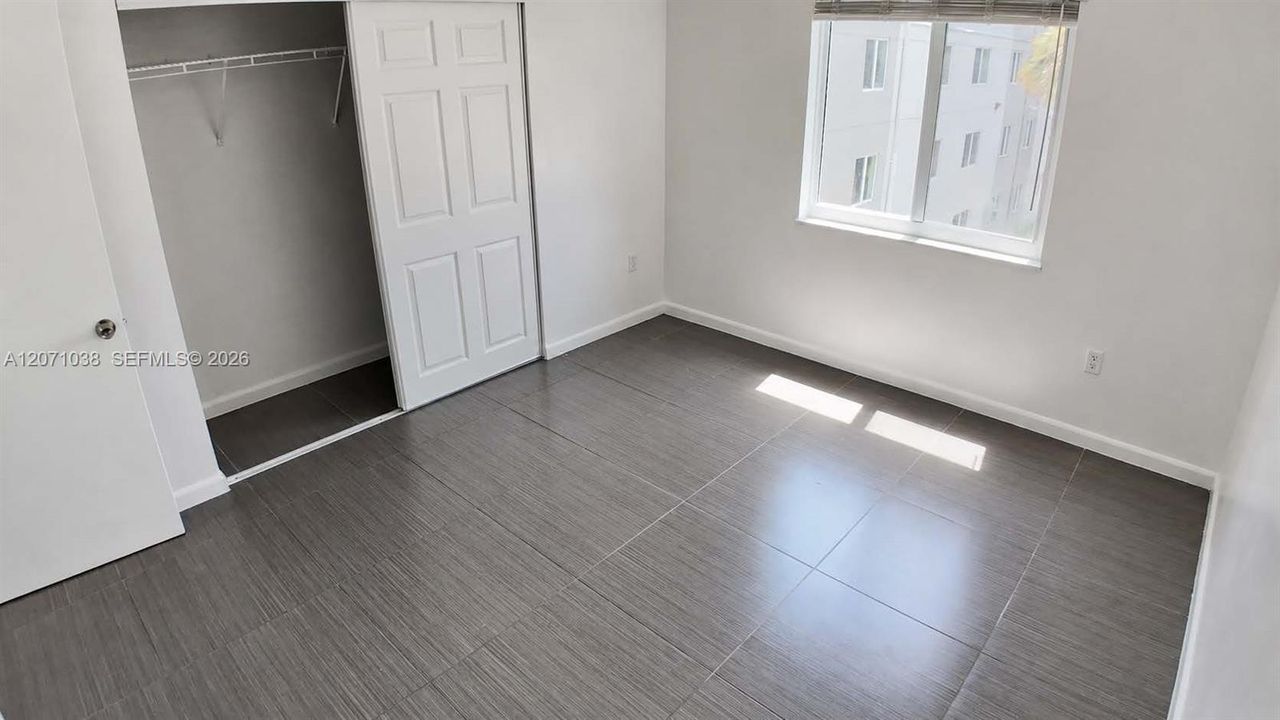 For Rent: $1,700 (1 beds, 1 baths, 434568 Square Feet)