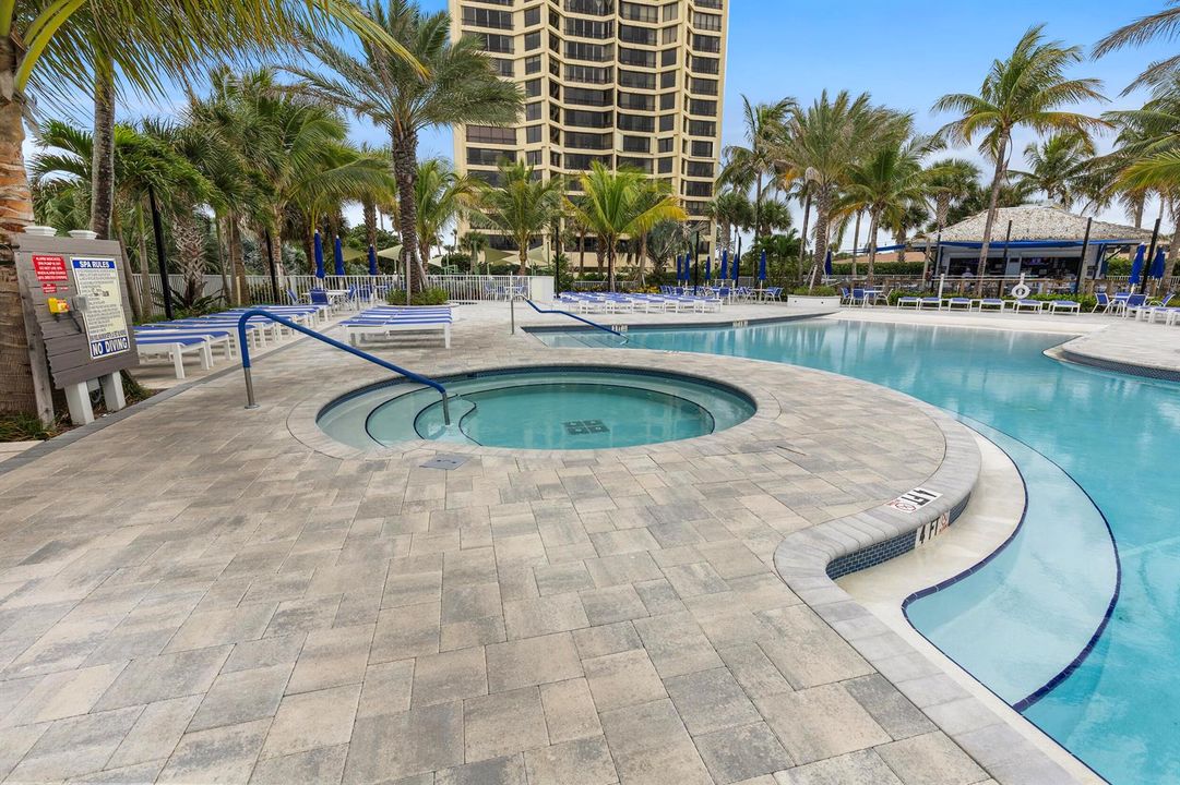 Main Hot Tub