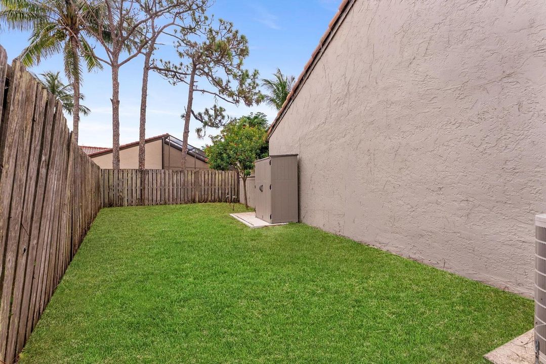 Side yard