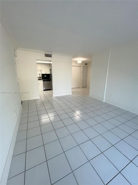 Activo con contrato: $283,999 (2 camas, 2 baños, 845 Pies cuadrados)