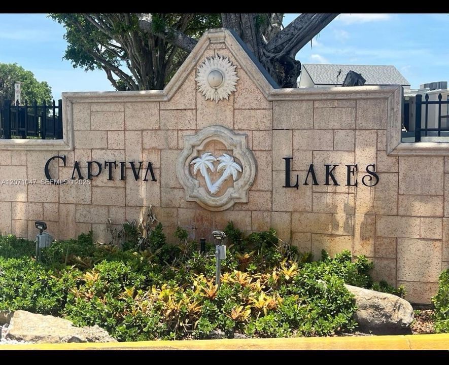 Activo con contrato: $283,999 (2 camas, 2 baños, 845 Pies cuadrados)
