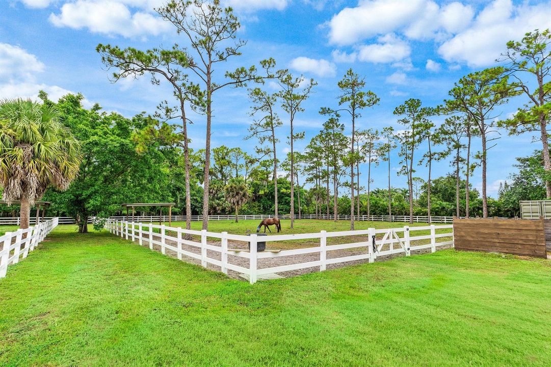 048-2749ARoad-LoxahatcheeGroves-FL-33470