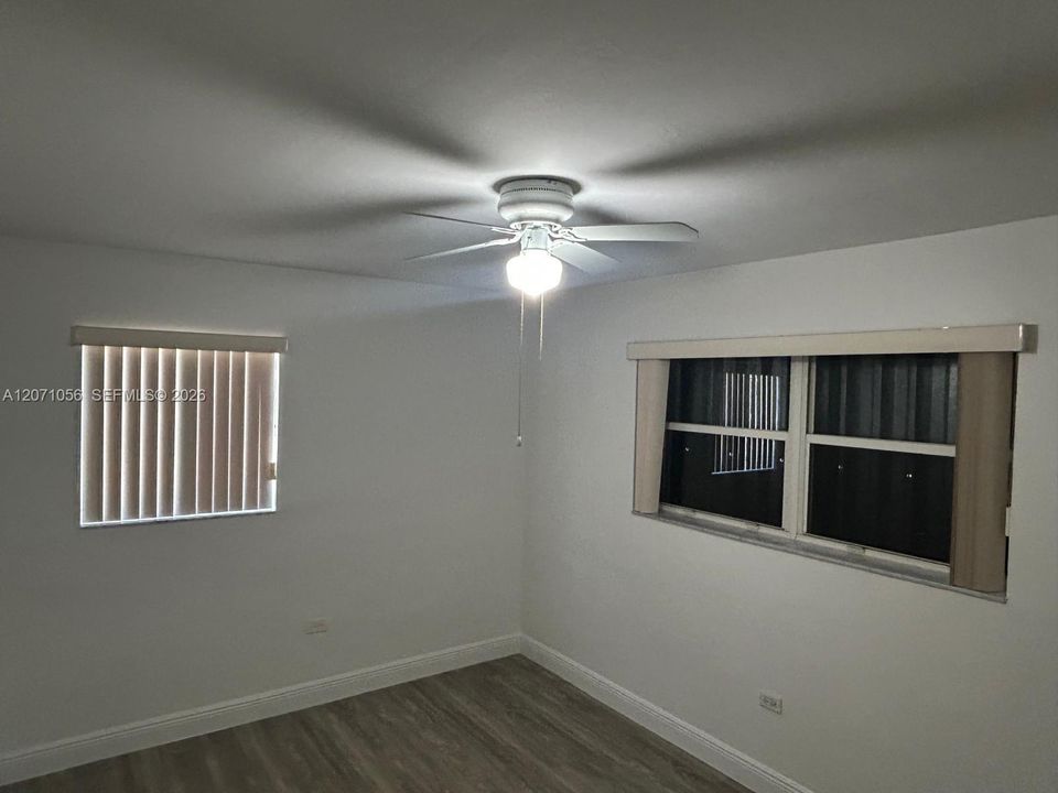 For Sale: $479,900 (3 beds, 1 baths, 1058 Square Feet)