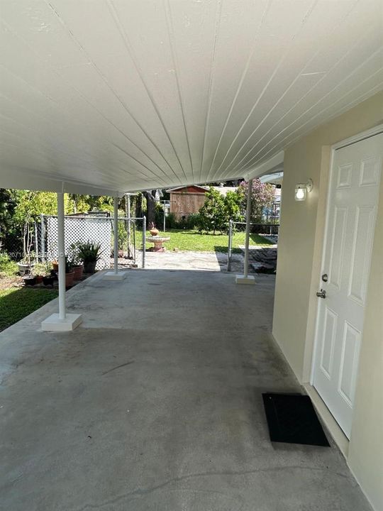 For Sale: $479,900 (3 beds, 1 baths, 1058 Square Feet)