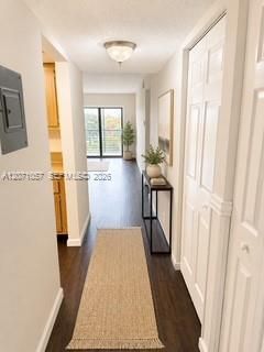 For Rent: $2,000 (2 beds, 1 baths, 780 Square Feet)