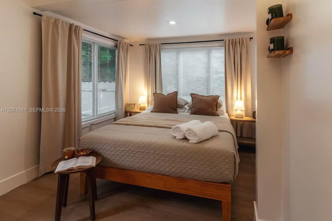 For Sale: $680,000 (3 beds, 2 baths, 1475 Square Feet)