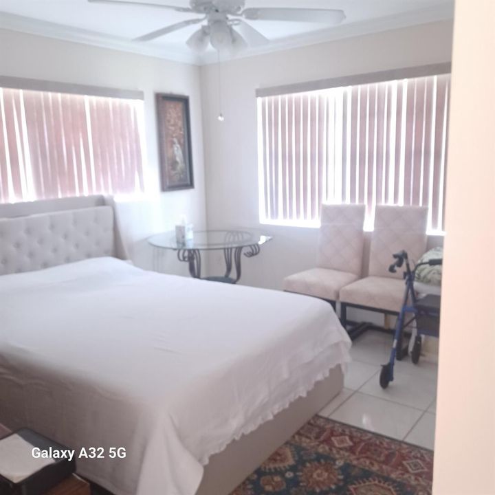 155 Lake Meryl Drive Bedroom 2