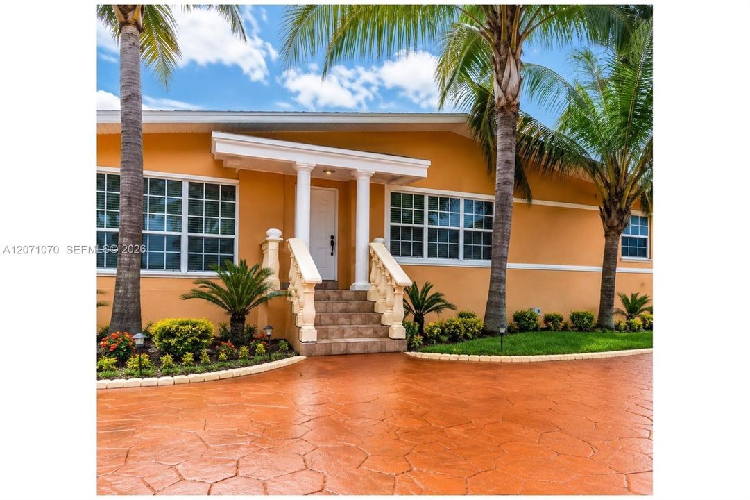 For Rent: $4,800 (4 beds, 2 baths, 2149 Square Feet)