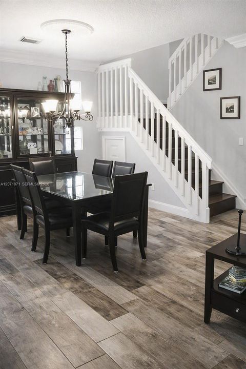 For Rent: $3,950 (4 beds, 2 baths, 1808 Square Feet)