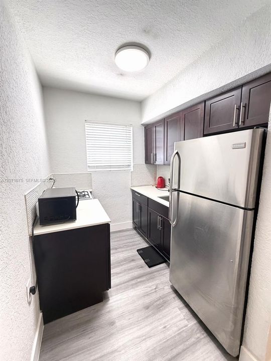 For Rent: $2,000 (1 beds, 1 baths, 592 Square Feet)