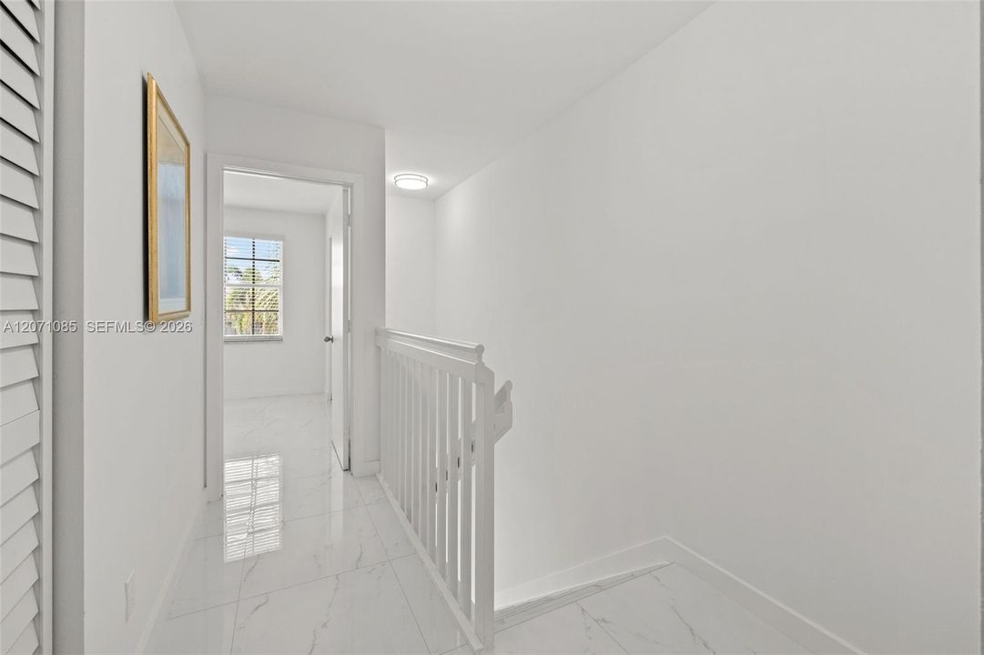 For Rent: $2,800 (2 beds, 2 baths, 1120 Square Feet)