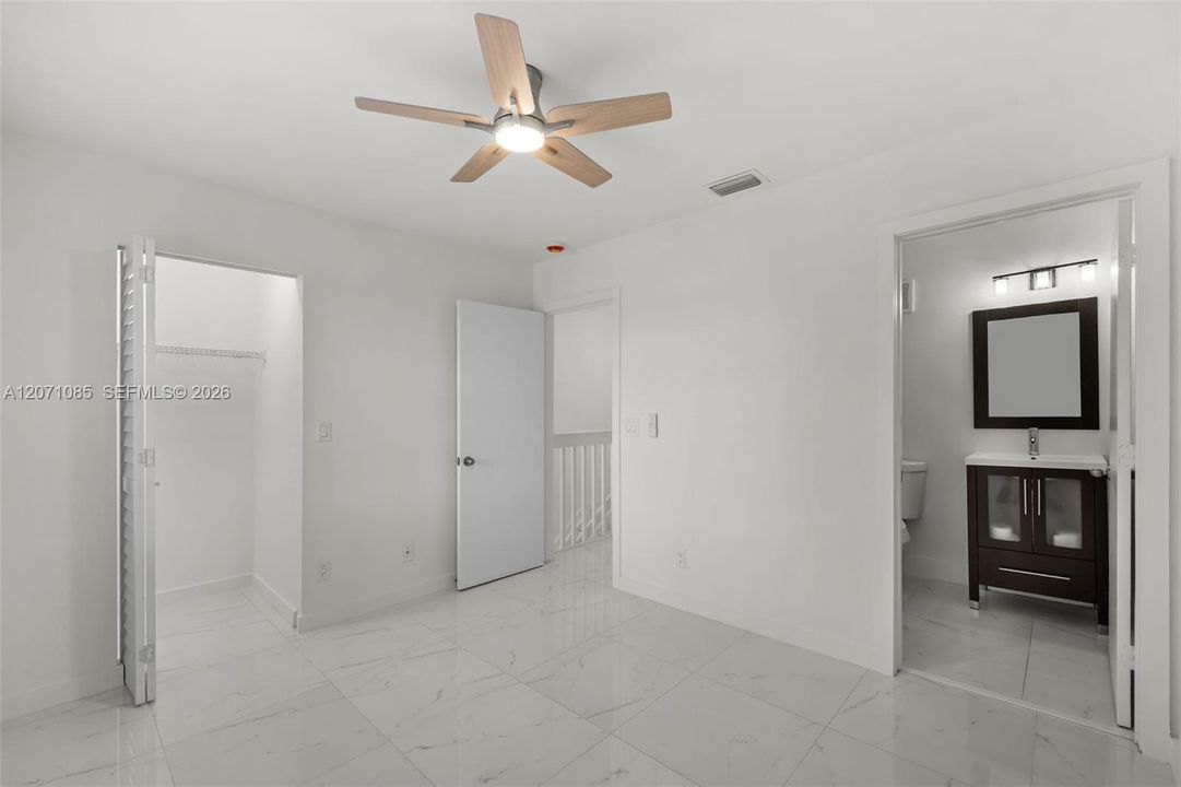 For Rent: $2,800 (2 beds, 2 baths, 1120 Square Feet)