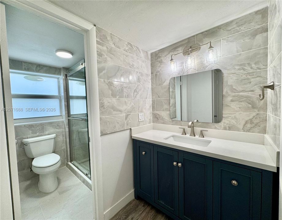 For Rent: $2,950 (1 beds, 1 baths, 845 Square Feet)
