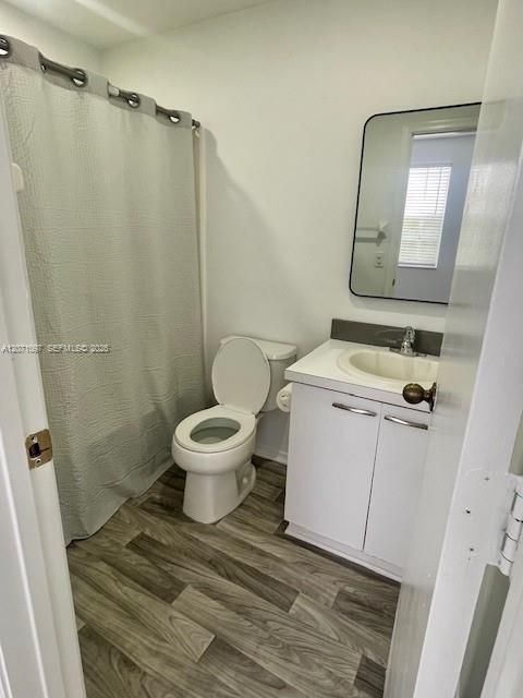 В аренду: $2,450 (2 спален, 2 ванн, 1110 Квадратных фут)