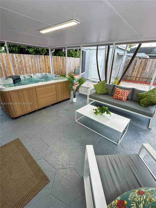 For Sale: $529,000 (3 beds, 2 baths, 1411 Square Feet)