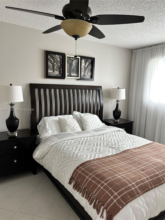 For Rent: $3,500 (2 beds, 2 baths, 1100 Square Feet)