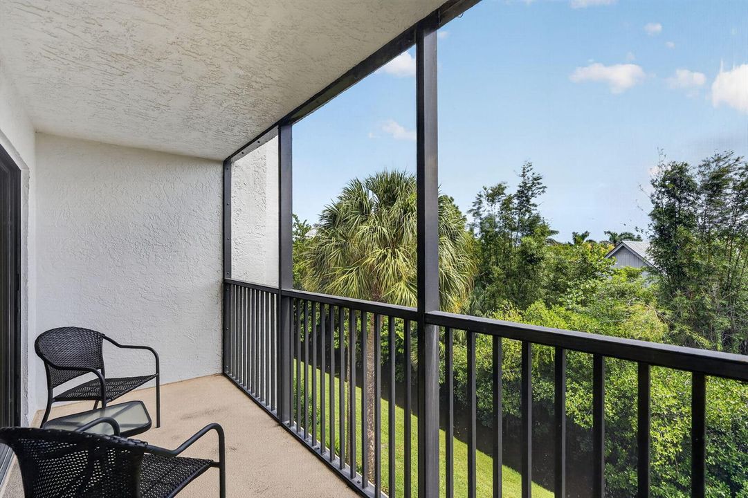 Screened In Balcony/South Exposure